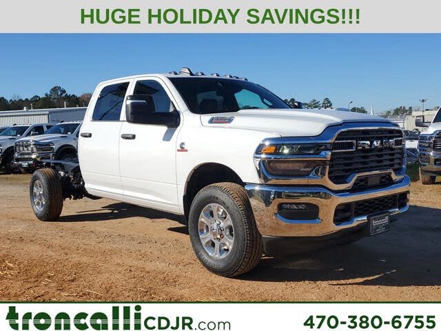 2026 RAM 3500 Chassis Tradesman Crew Cab LB 4WD