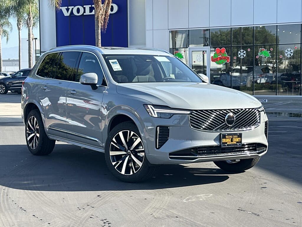 2026 Volvo XC90 B6 Core AWD