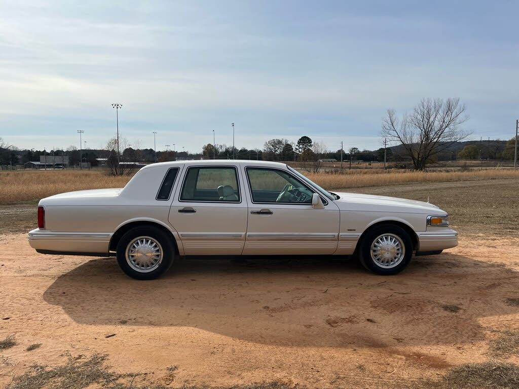 1996 Lincoln Town Car Cartier