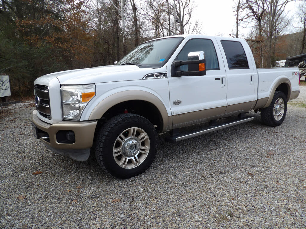 2011 Ford F-250 Super Duty King Ranch Crew Cab 4WD