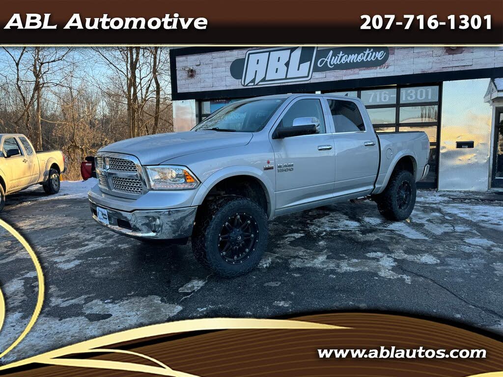 2016 RAM 1500 Laramie Crew Cab 4WD