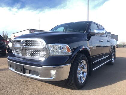 2017 RAM 1500 Laramie Crew Cab 4WD
