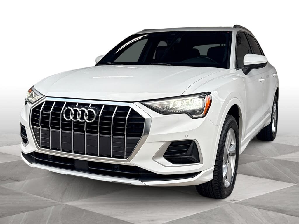 2021 Audi Q3 quattro Premium 40 TFSI