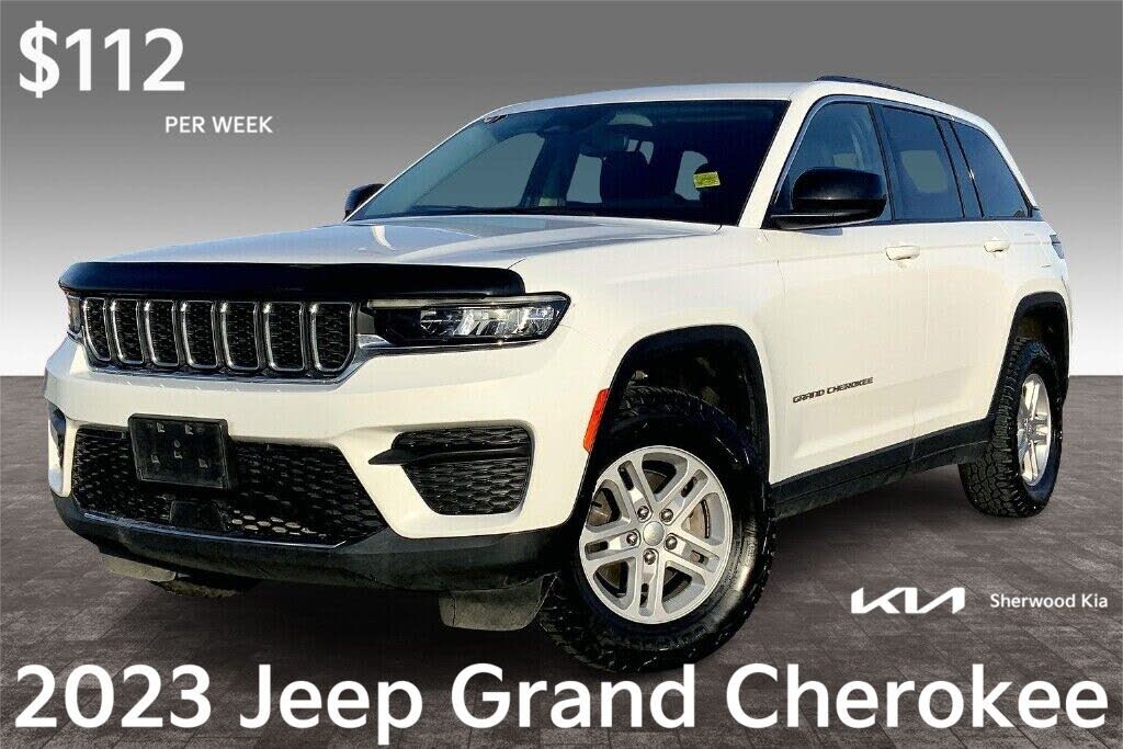 2023 Jeep Grand Cherokee Laredo 4WD