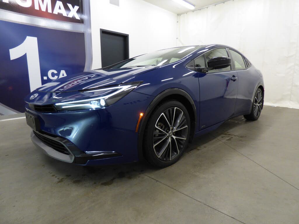 Toyota Prius XLE AWD 2024