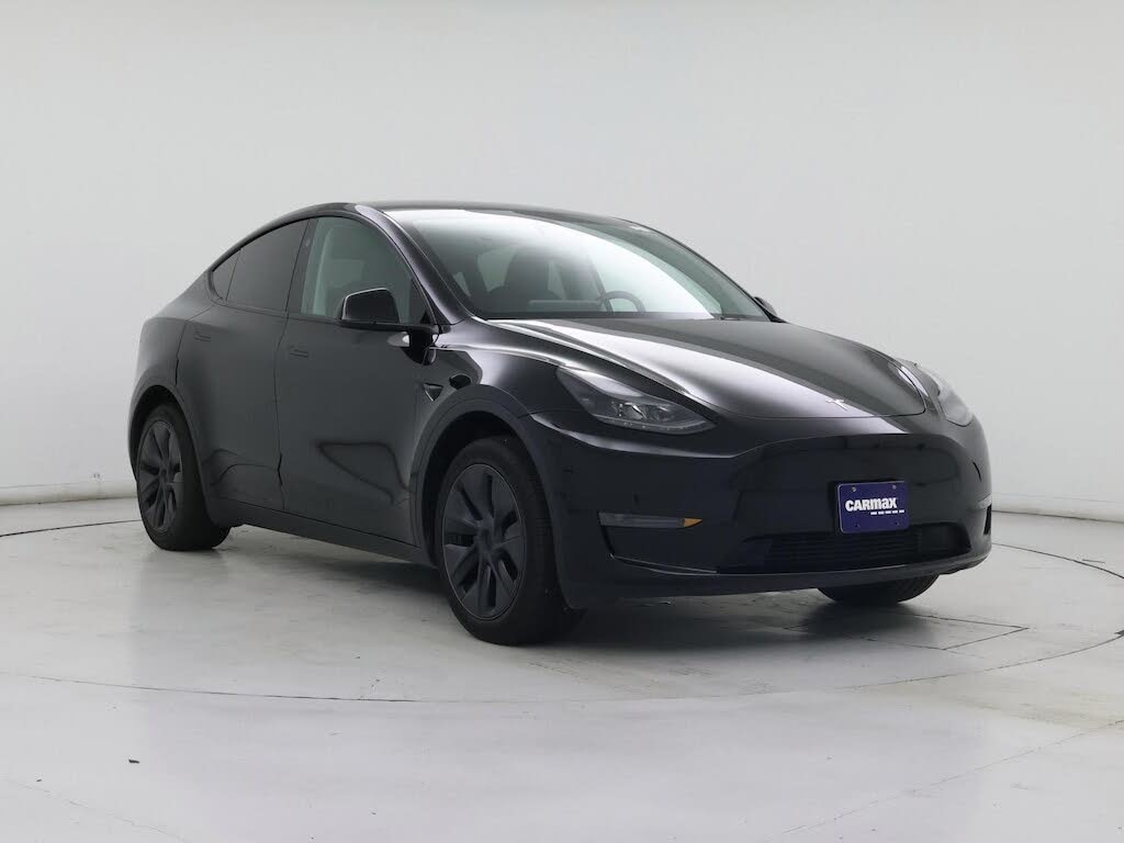 2025 Tesla Model Y Long Range RWD