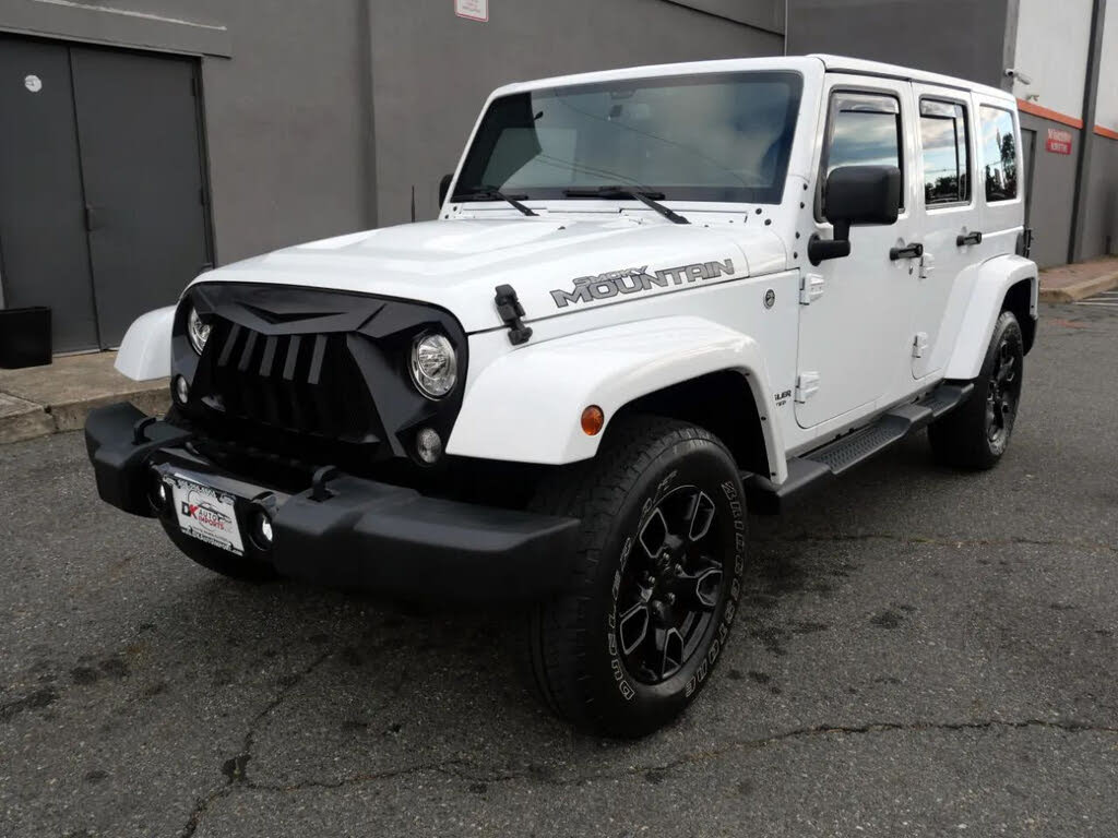 2017 Jeep Wrangler Unlimited Smoky Mountain 4WD