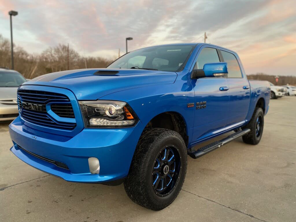 2018 RAM 1500 Sport Crew Cab 4WD