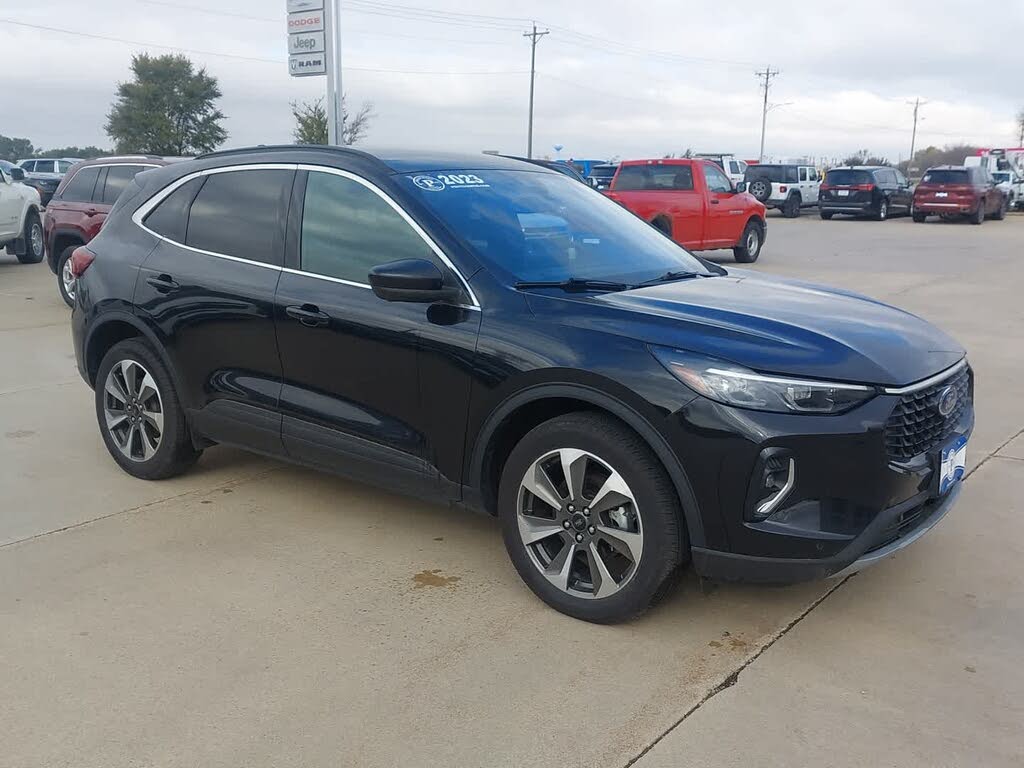 2023 Ford Escape Platinum AWD