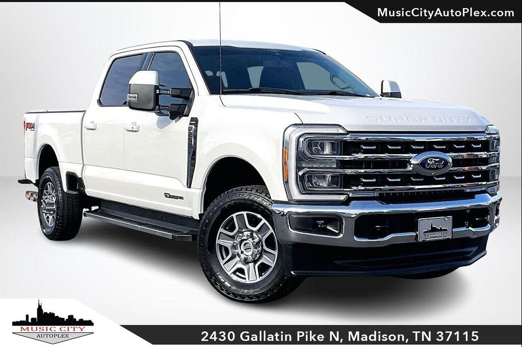 2023 Ford F-250 Super Duty Lariat Crew Cab 4WD