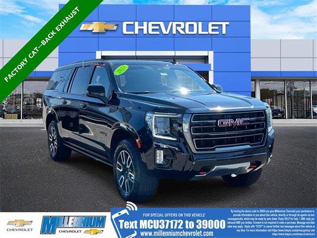 2023 GMC Yukon XL AT4 4WD