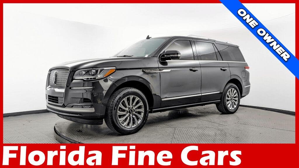 2023 Lincoln Navigator Standard 4WD
