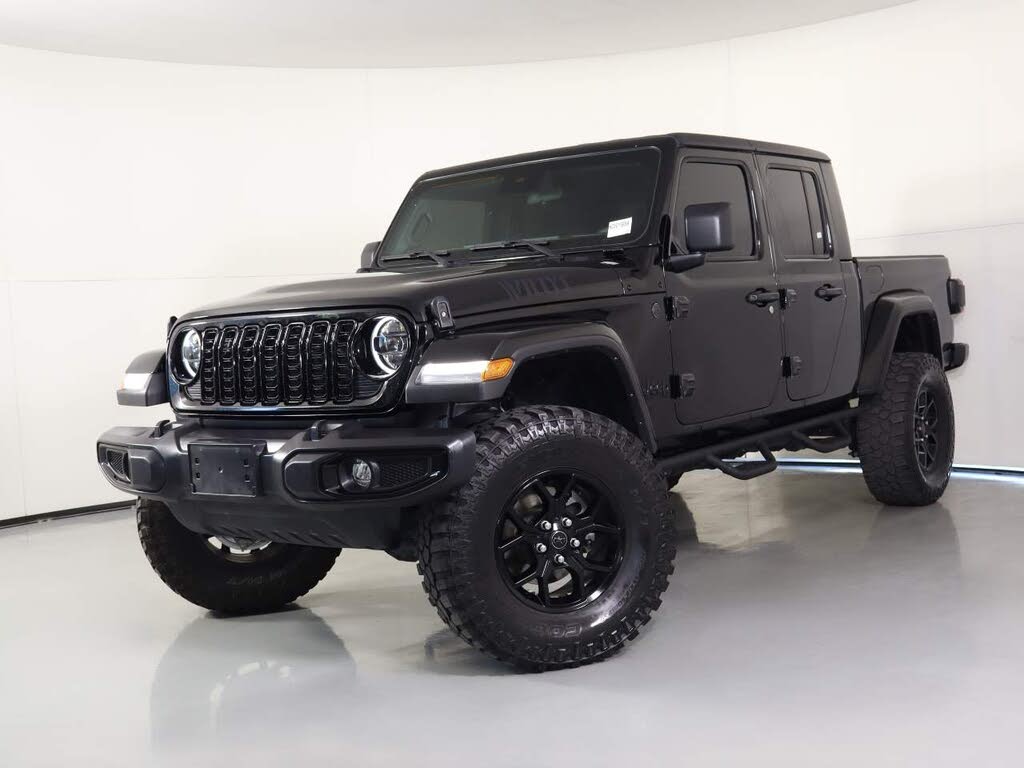2024 Jeep Gladiator Willys Crew Cab 4WD