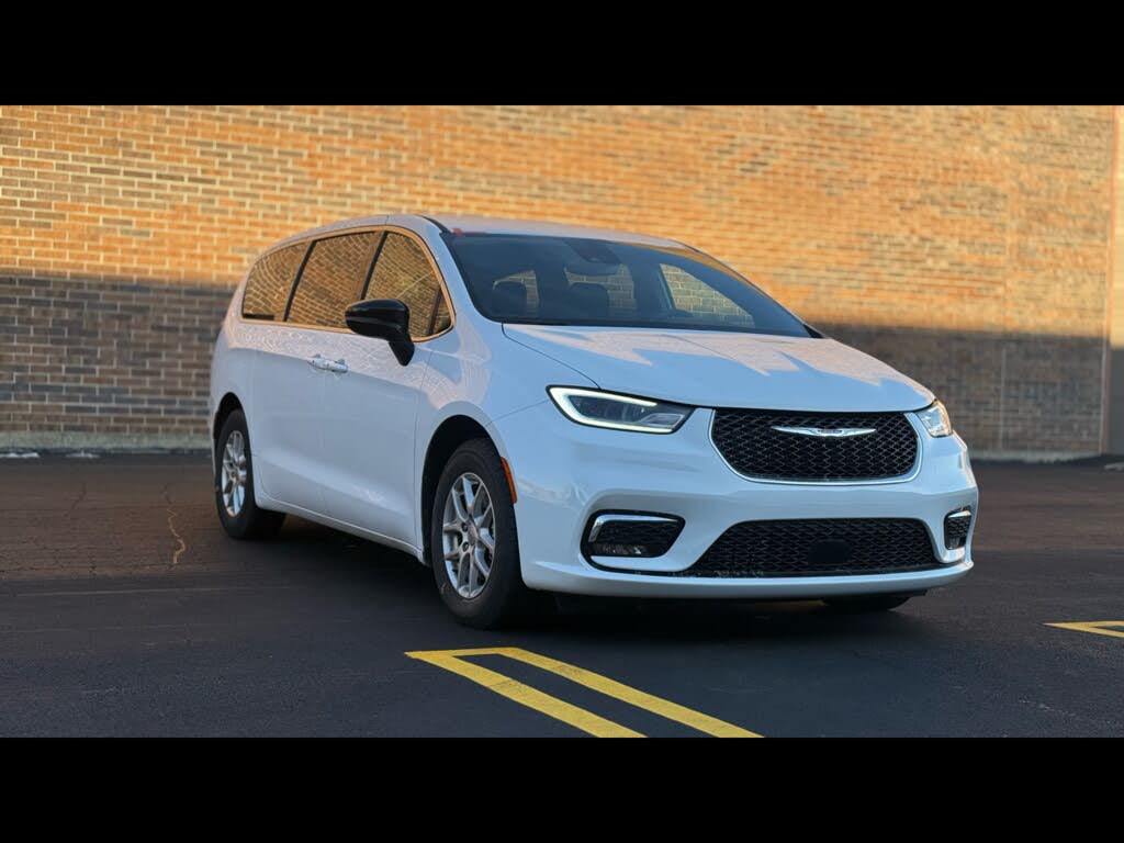 2025 Chrysler Pacifica Select FWD
