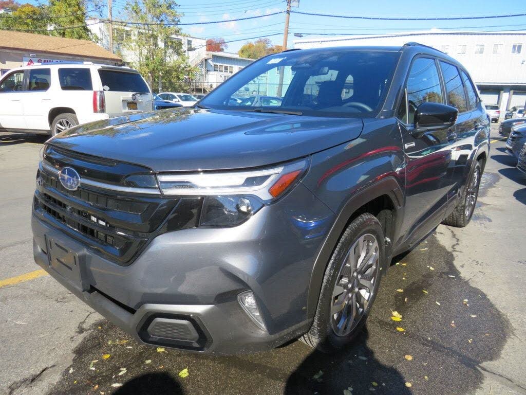 2025 Subaru Forester Hybrid Touring AWD