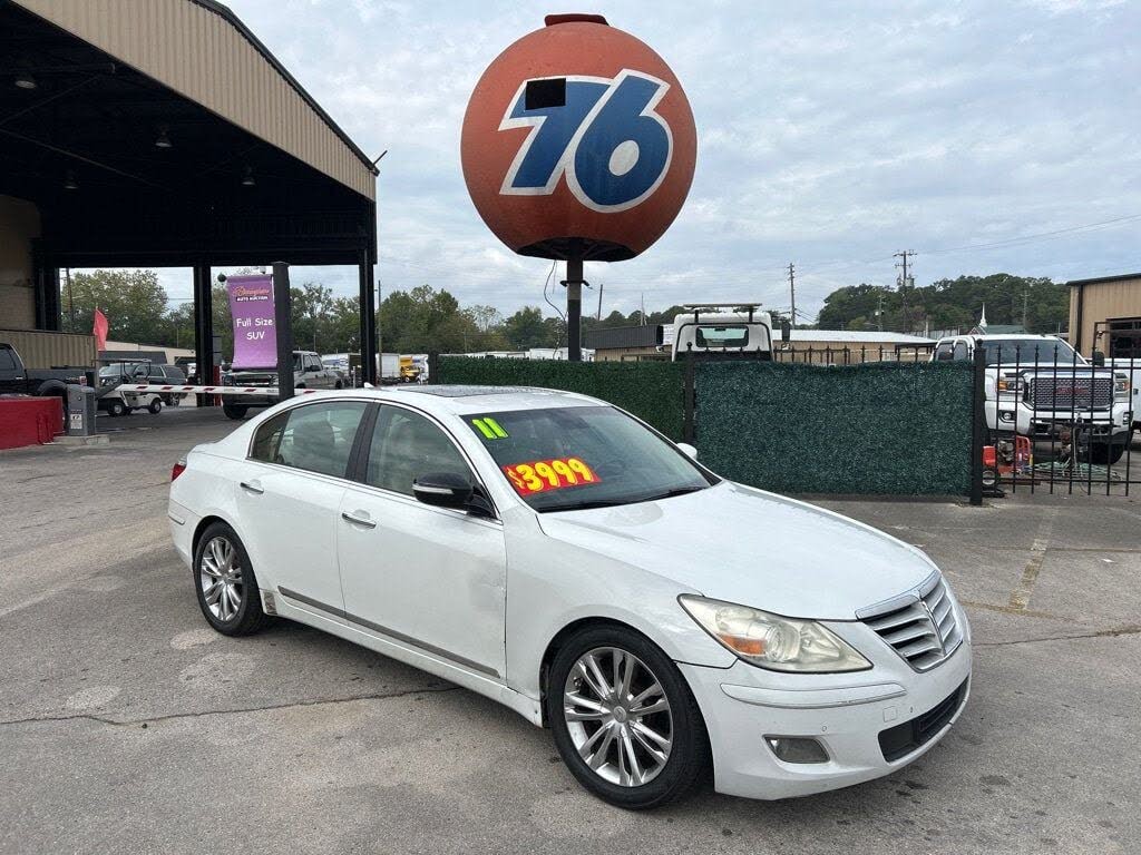 2011 Hyundai Genesis 4.6 RWD