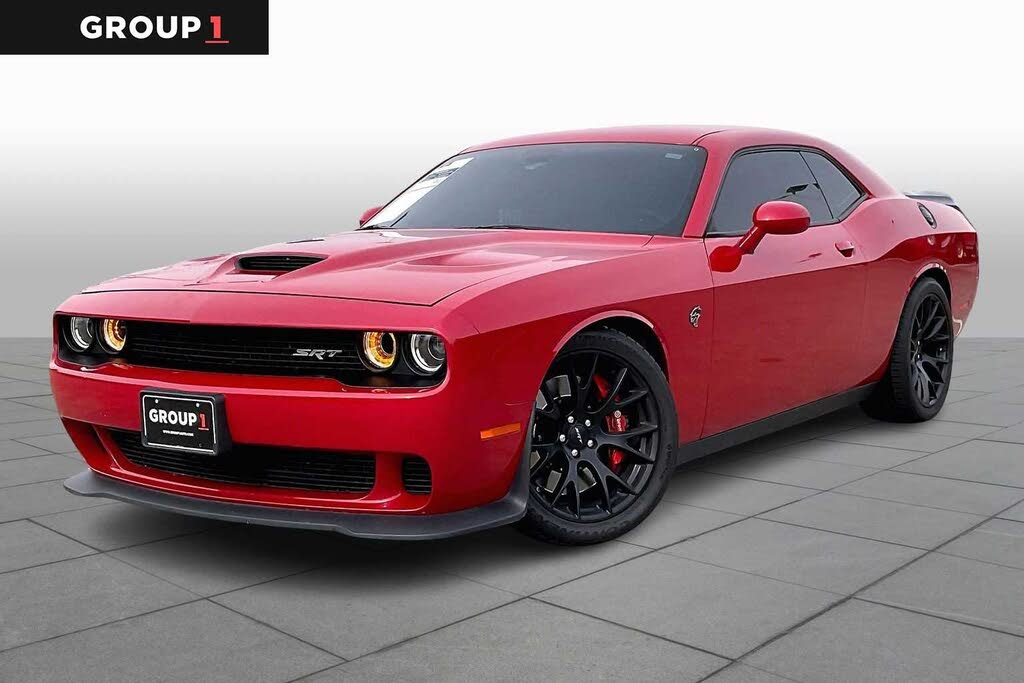 2015 Dodge Challenger SRT Hellcat RWD