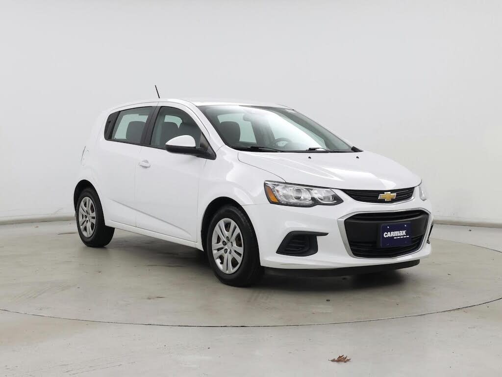 2020 Chevrolet Sonic LT Fleet Hatchback FWD