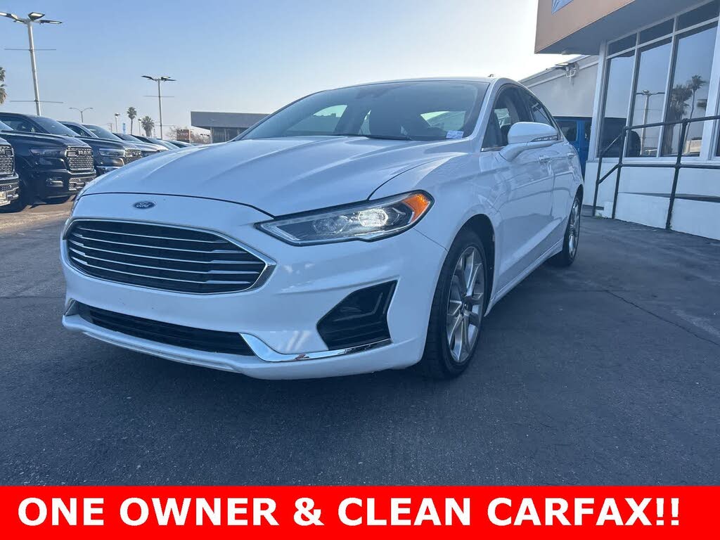 2020 Ford Fusion SEL FWD