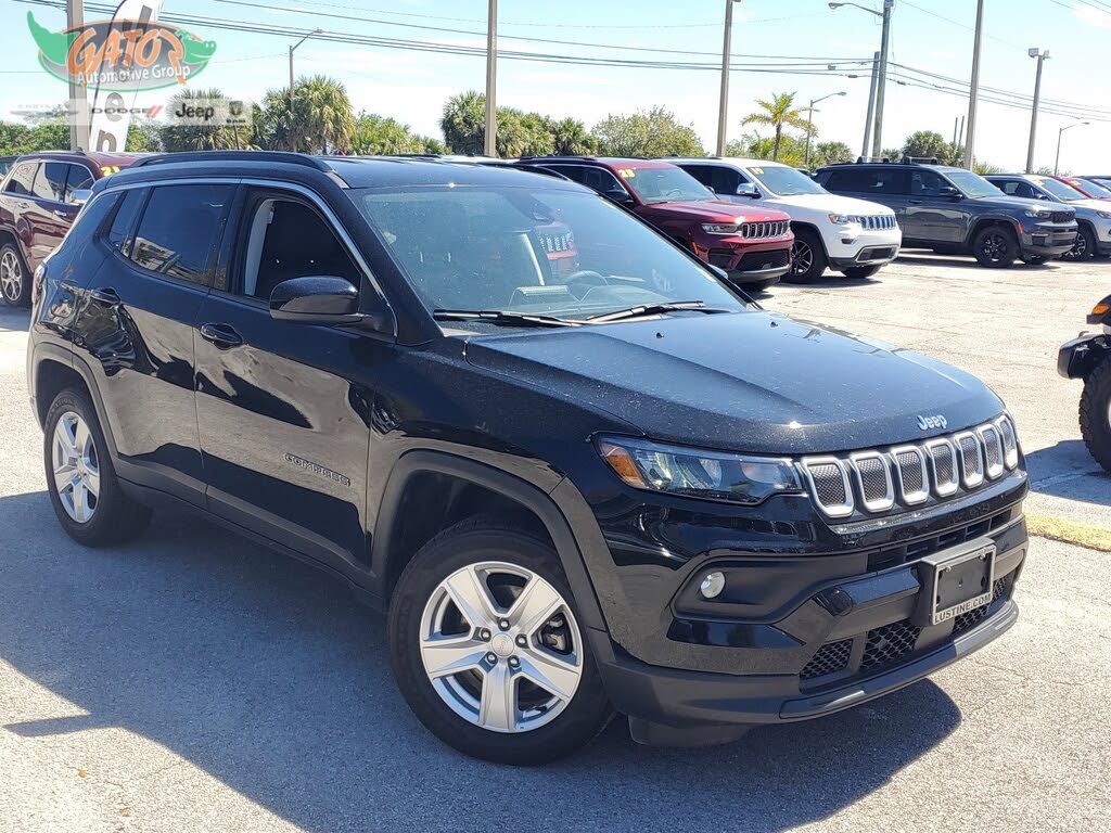 2022 Jeep Compass Latitude 4WD