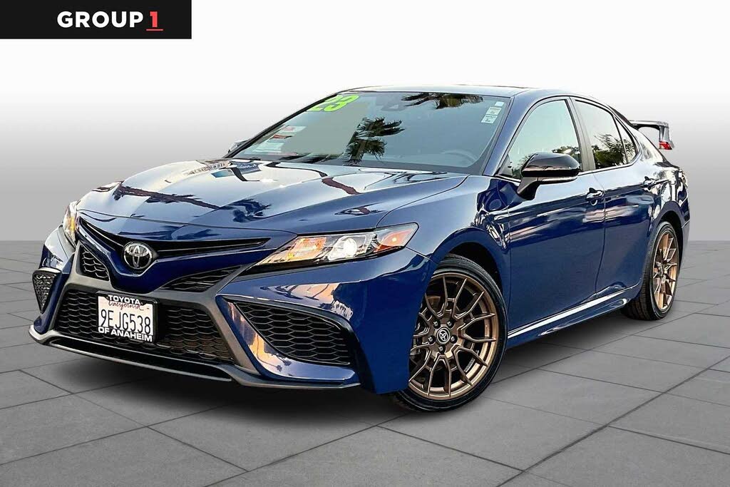 2023 Toyota Camry SE Nightshade FWD