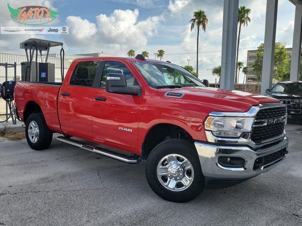 2024 RAM 2500 Big Horn Crew Cab 4WD