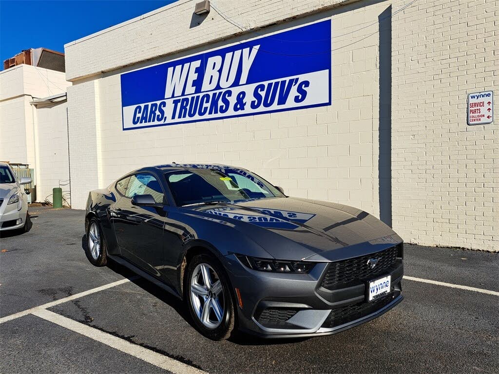 2026 Ford Mustang EcoBoost Fastback RWD