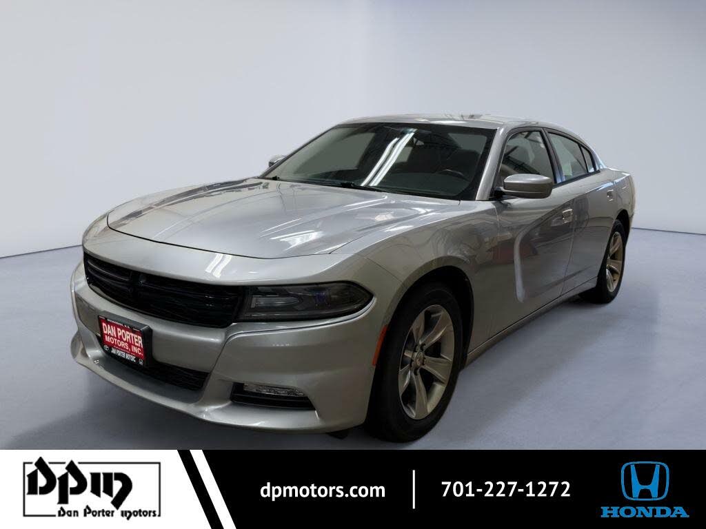 2016 Dodge Charger SXT RWD