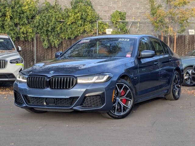 2023 BMW 5 Series 530e Hybrid Plug-in RWD