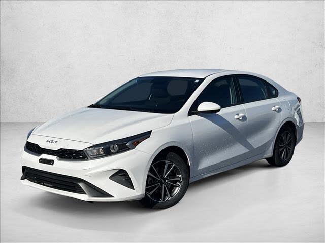 2023 Kia Forte LXS FWD