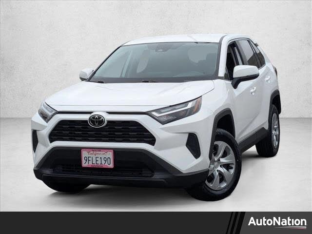 2023 Toyota RAV4 LE FWD