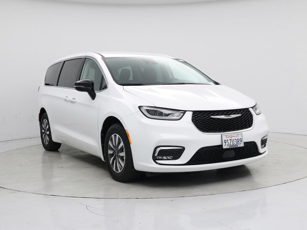 2024 Chrysler Pacifica Hybrid Select FWD