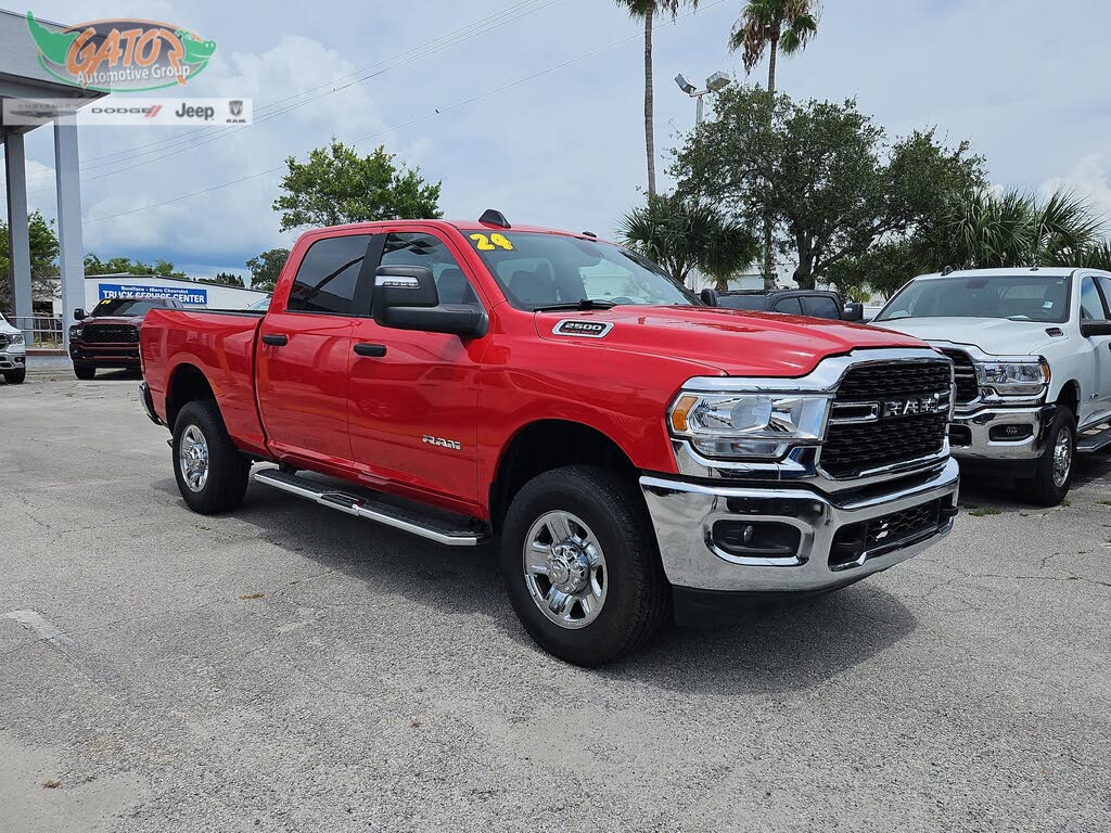 2024 RAM 2500 Big Horn Crew Cab 4WD
