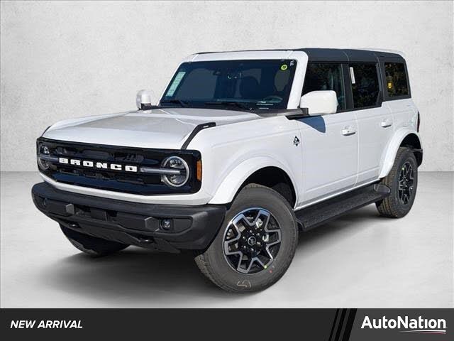 2025 Ford Bronco Outer Banks 4-Door 4WD