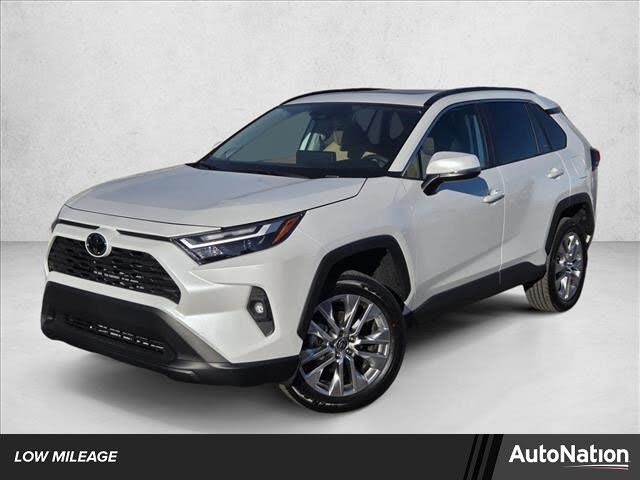 2025 Toyota RAV4 XLE Premium FWD