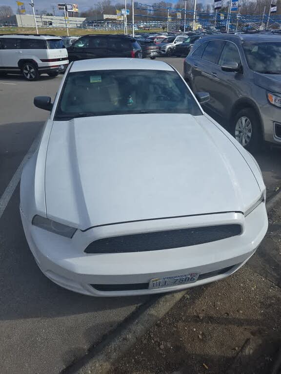 2014 Ford Mustang V6 Coupe RWD