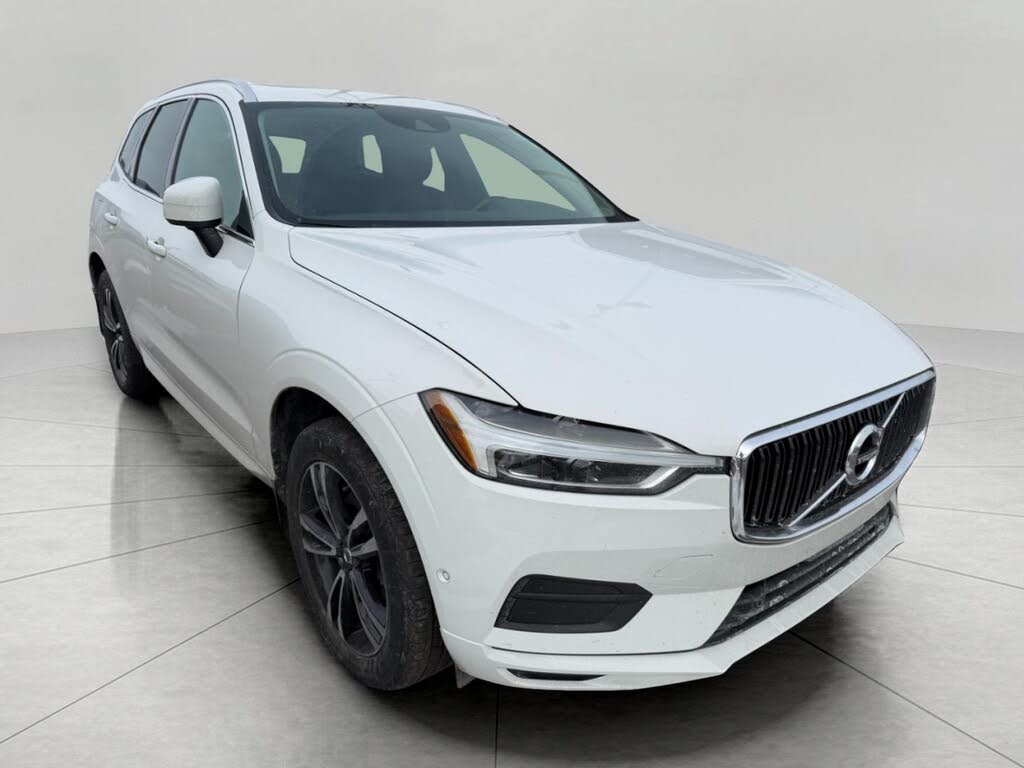 2018 Volvo XC60 T5 Momentum AWD