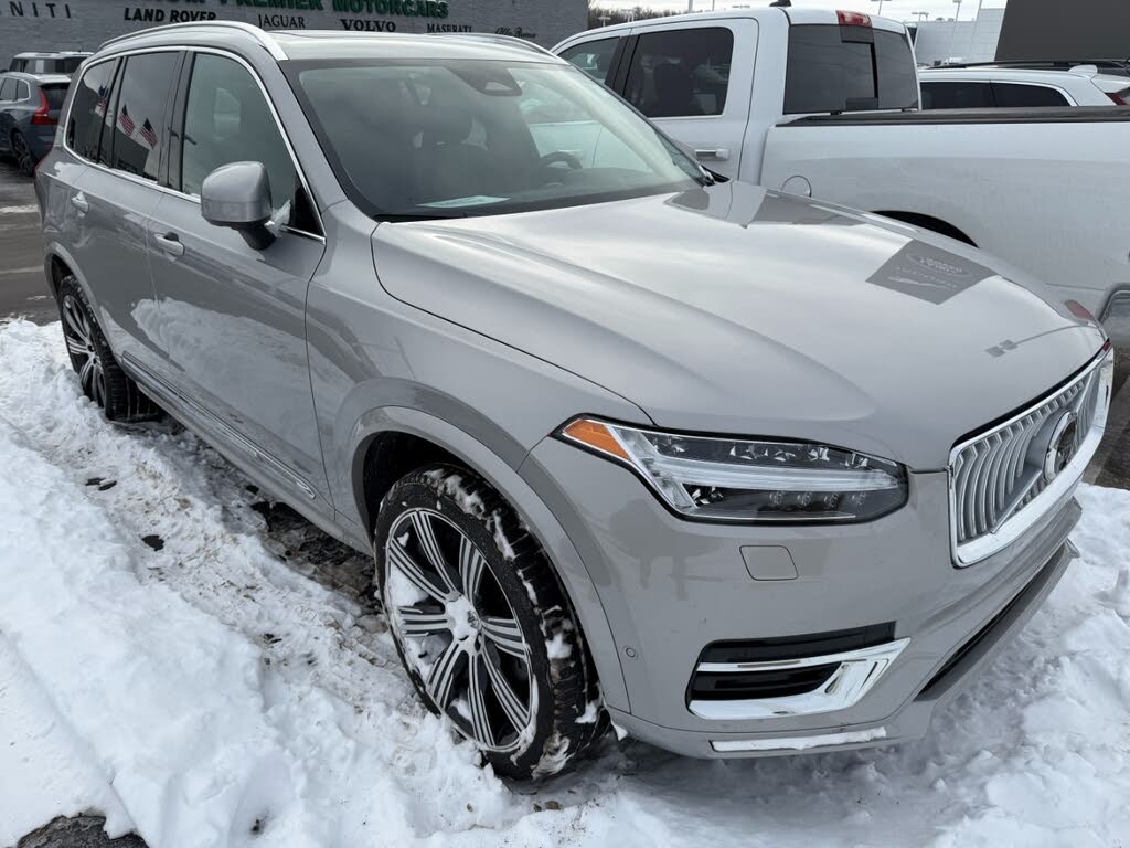 2024 Volvo XC90 Recharge T8 Plus Bright Theme 6-Passenger eAWD