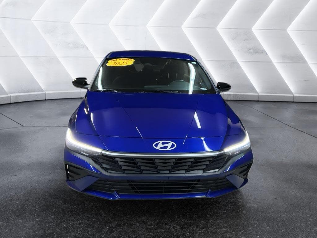 2025 Hyundai Elantra SEL Sport FWD