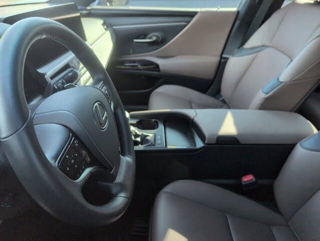 2025 Lexus ES Hybrid 300h FWD