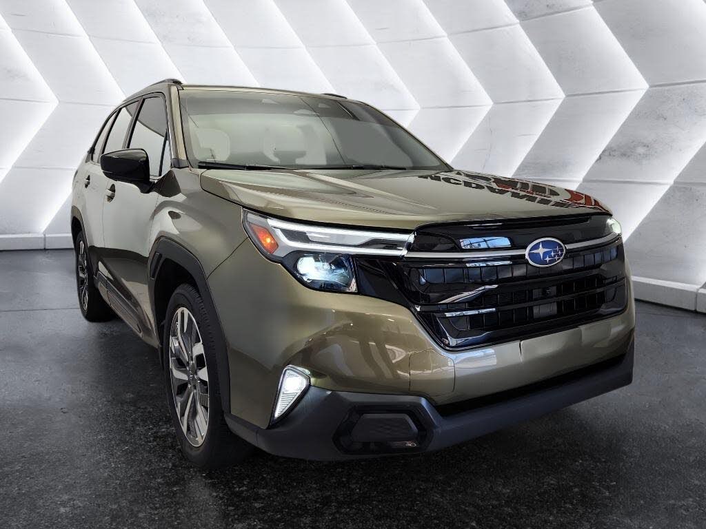 2025 Subaru Forester Touring Crossover AWD