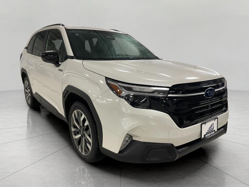 2025 Subaru Forester Hybrid Touring AWD