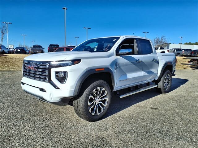 2026 GMC Canyon Denali Crew Cab 4WD