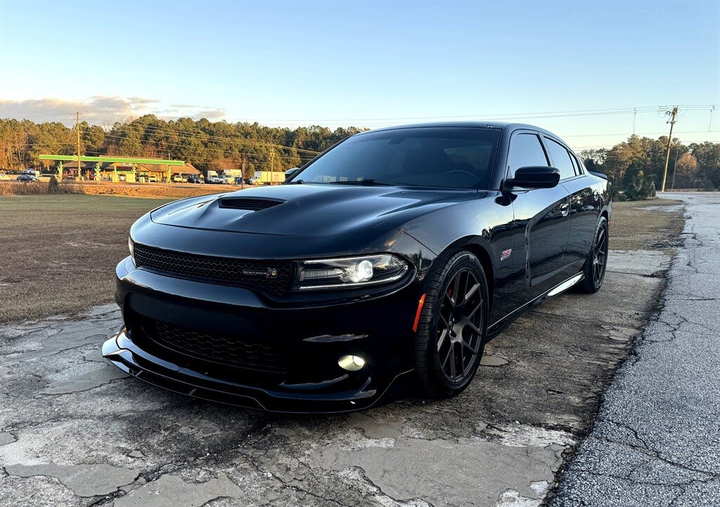 2017 Dodge Charger R/T Scat Pack RWD