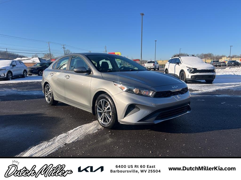 2023 Kia Forte LXS FWD