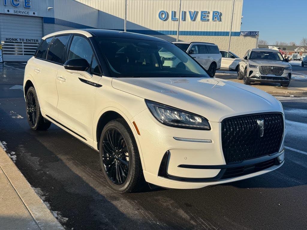 2023 Lincoln Corsair Standard AWD