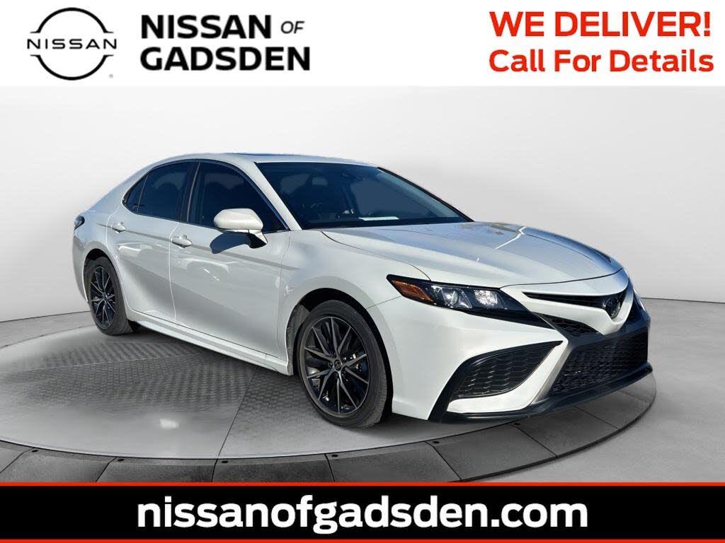 2024 Toyota Camry SE FWD