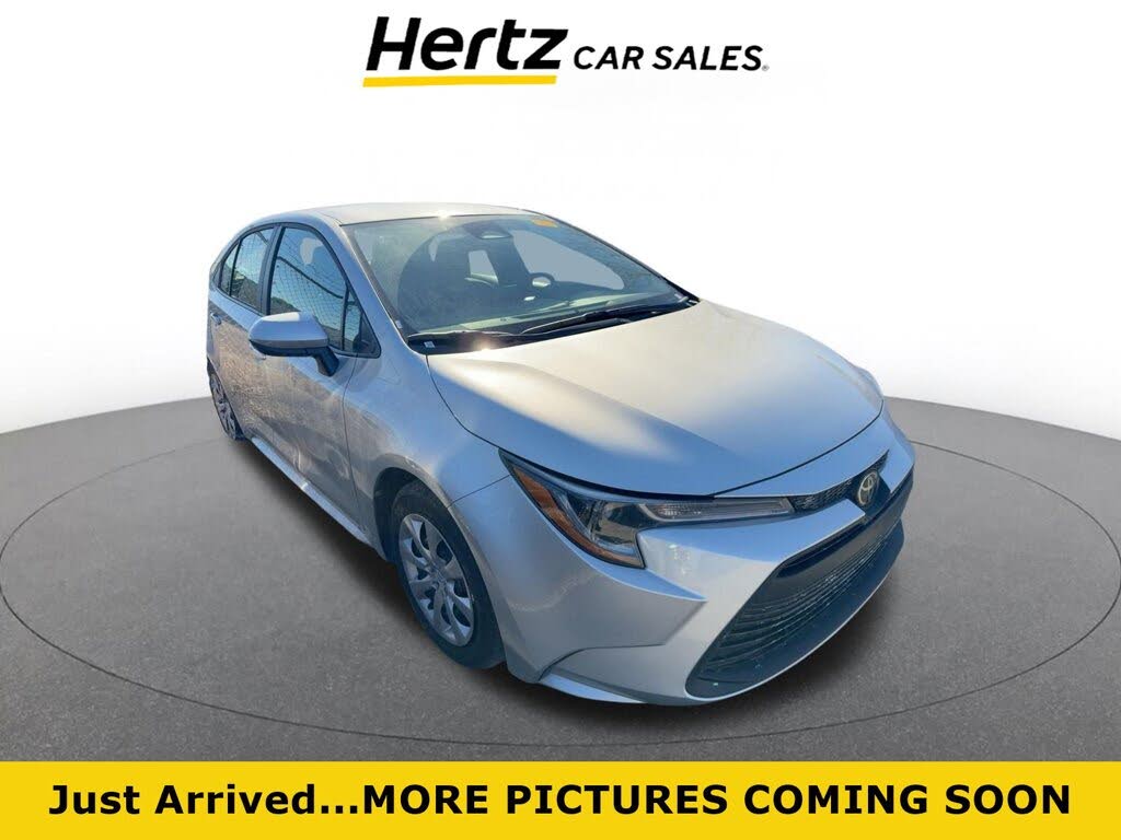 2025 Toyota Corolla LE FWD
