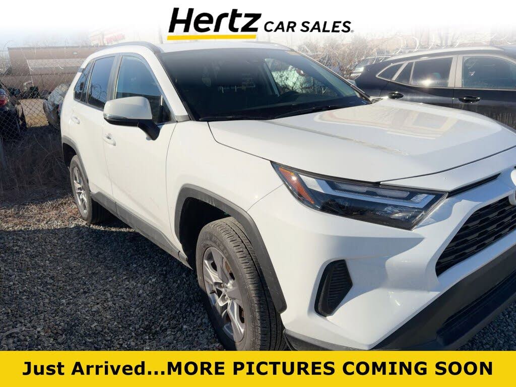 2025 Toyota RAV4 XLE AWD