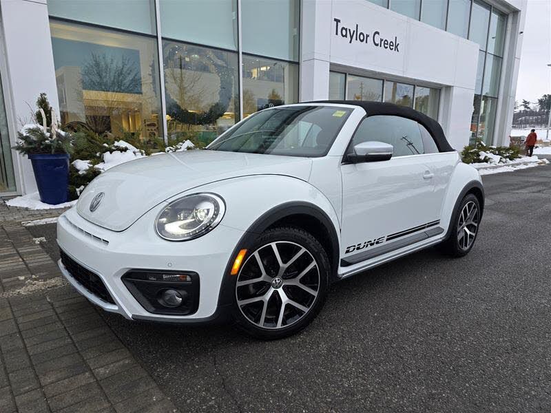 2019 Volkswagen Beetle 2.0T Dune Convertible FWD